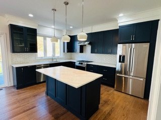 Cabinet D'Melo kitchen and bathroom cabinet installation project