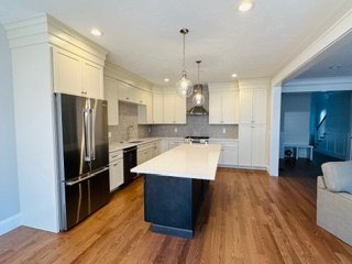 Cabinet D'Melo kitchen and bathroom cabinet installation project